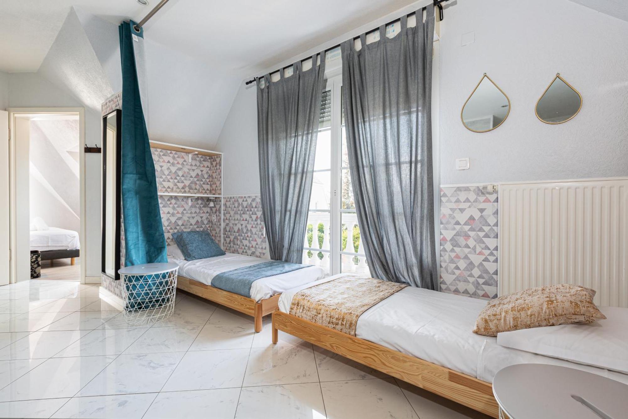 Gites Spa Strasbourg - Villa Ours - Spa Prive, Sauna, Borne D'Arcade, Babyfoot Ittenheim Eksteriør billede