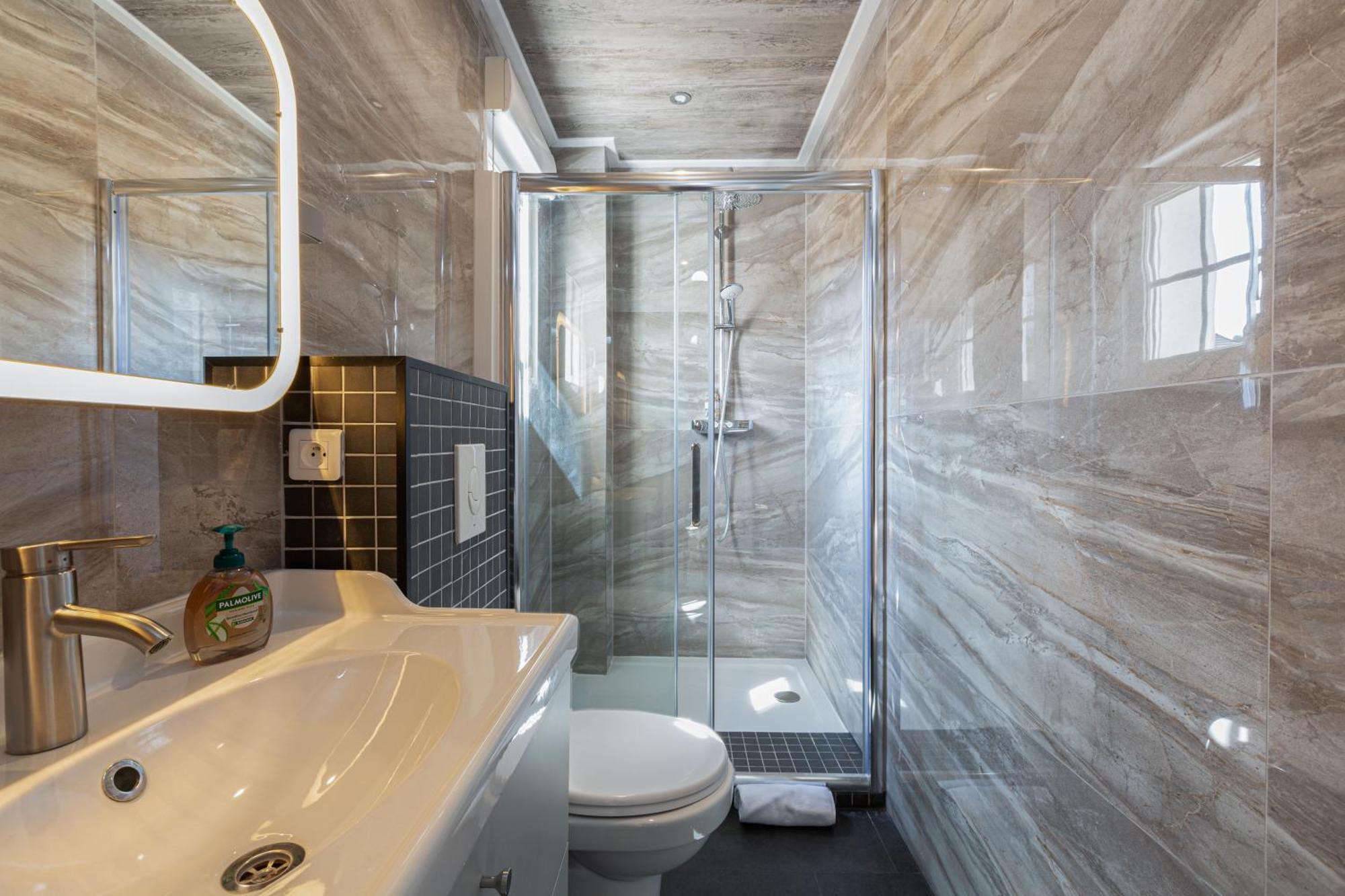 Gites Spa Strasbourg - Villa Ours - Spa Prive, Sauna, Borne D'Arcade, Babyfoot Ittenheim Eksteriør billede